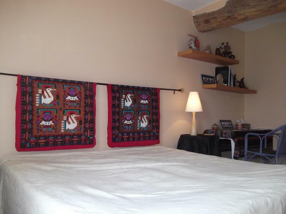 Chambres D'Hotes Le Peyroux Montcel  Bagian luar foto