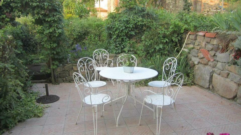 Chambres D'Hotes Le Peyroux Montcel  Bagian luar foto