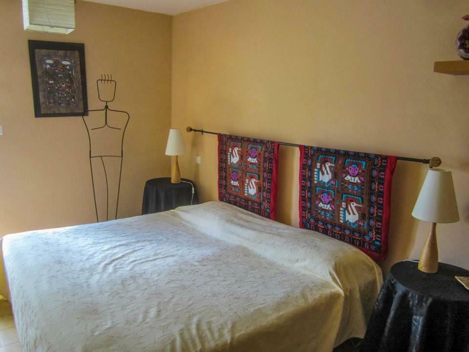 Chambres D'Hotes Le Peyroux Montcel  Bagian luar foto